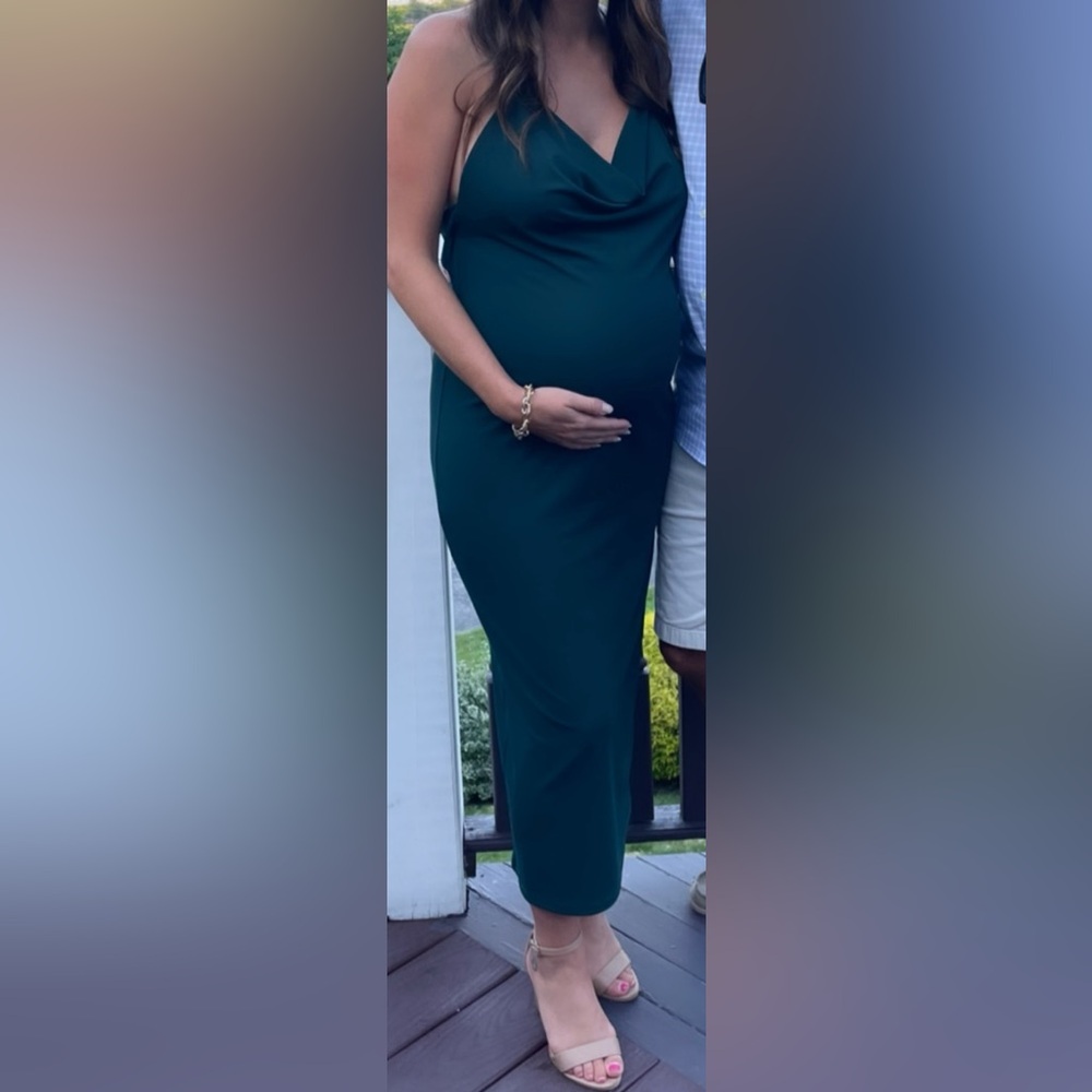 Elegant Green Backless Dress